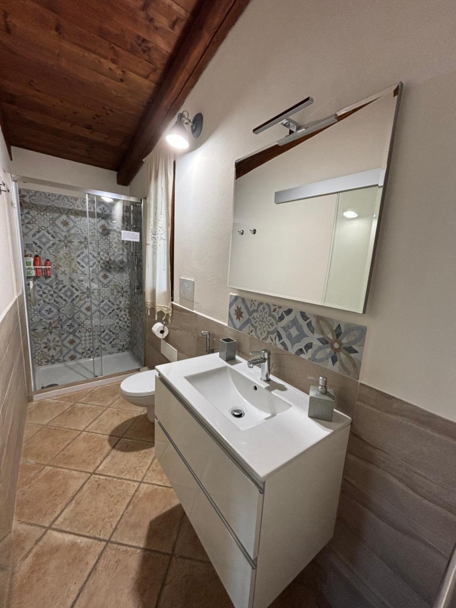 La Botte E Il Vino Rooms คาโปแตร์รา ภายนอก รูปภาพ